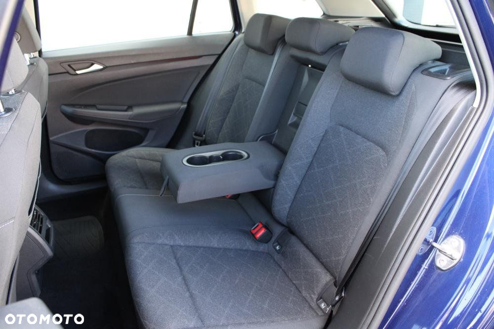 Volkswagen Golf - 29