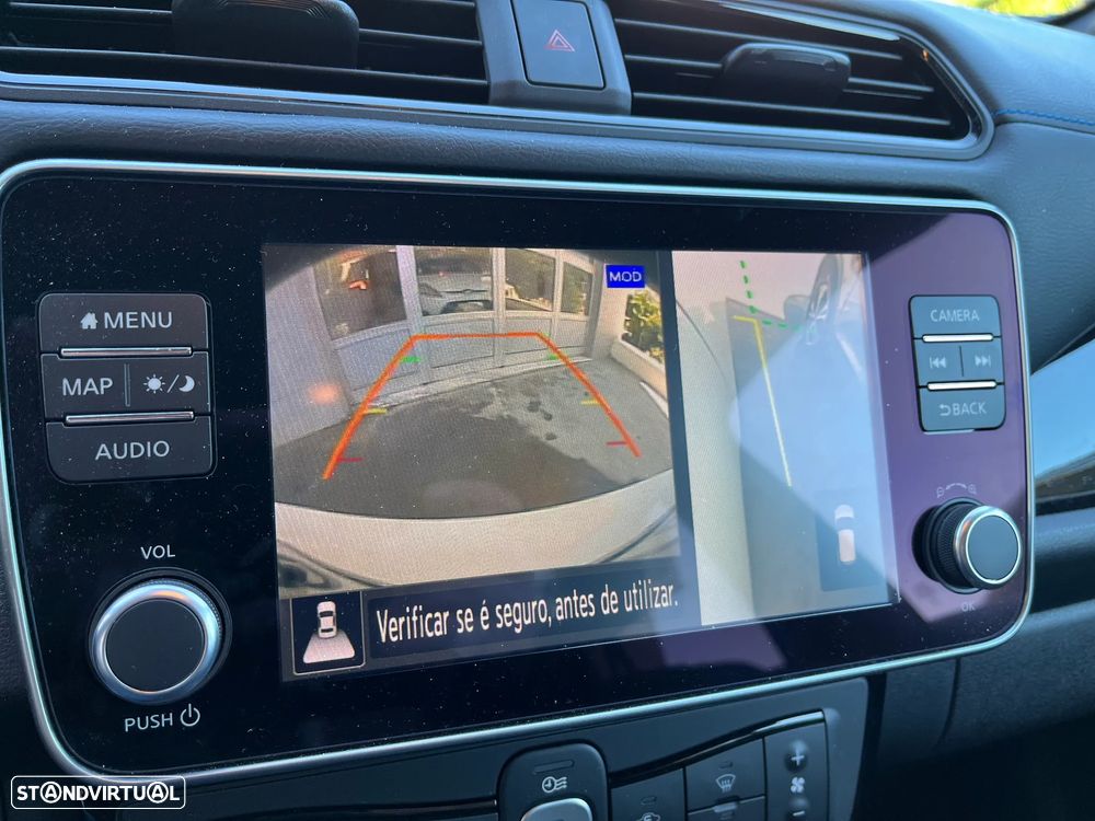 Nissan Leaf N-Connecta - 22