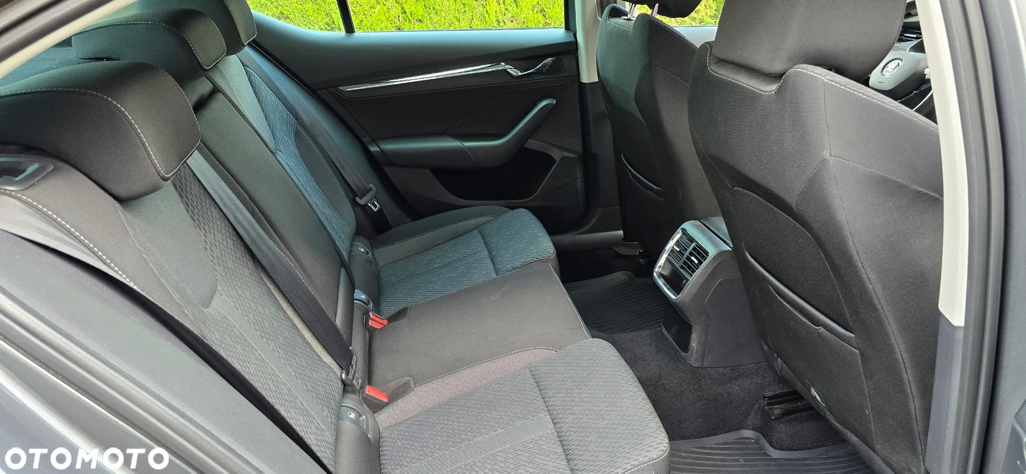 Skoda Octavia 2.0 TDI Style DSG - 9
