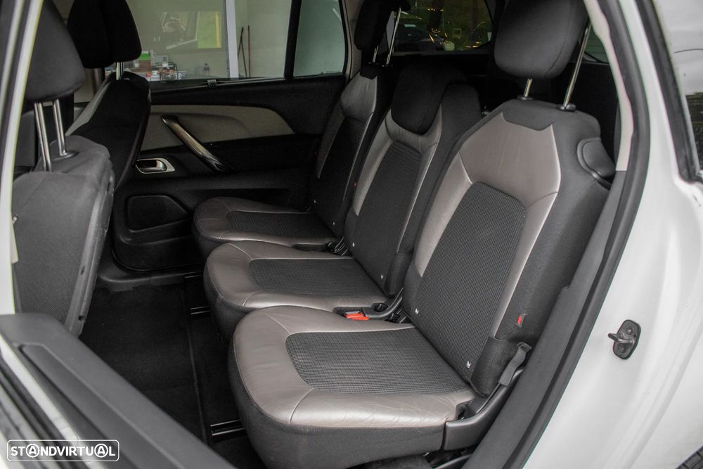 Citroën C4 Spacetourer 1.5 BlueHDi Shine EAT8 - 29