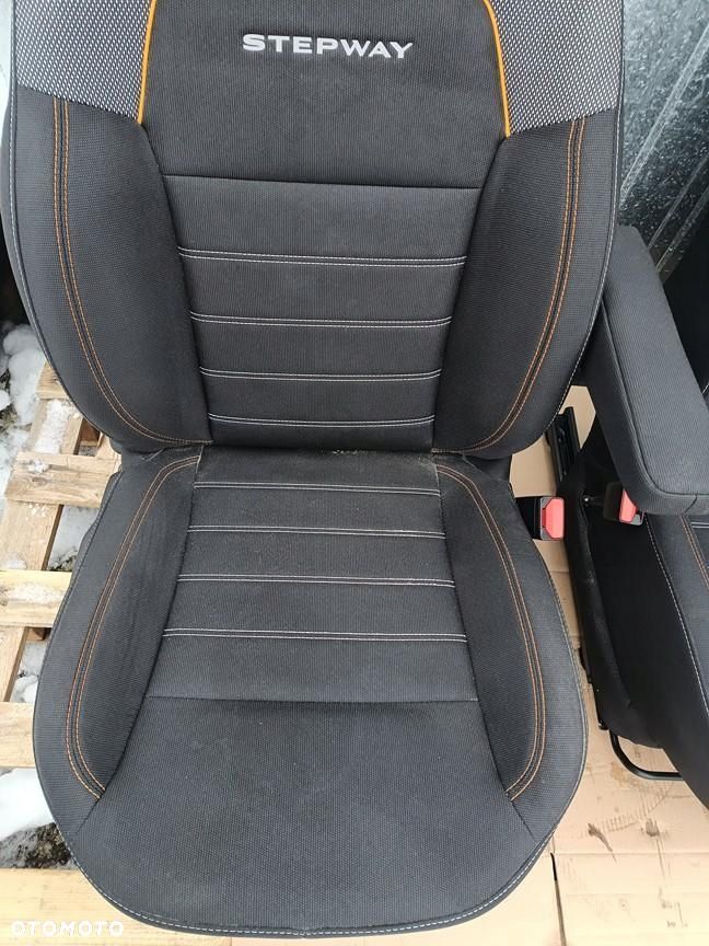 dacia sandero stepway iii 21r- fotel przód lewy prawy kanapa tył boczki uk - 10