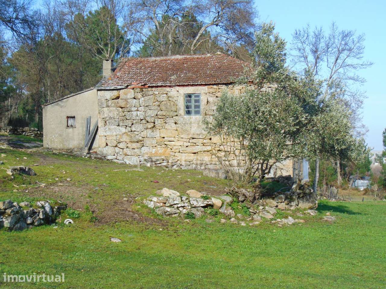Quintinha p/ recuperar em Torgueda - Vila Real - Grande imagem: 4/36