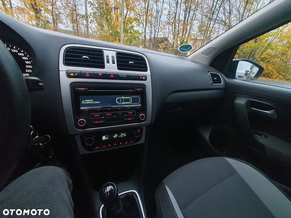 Volkswagen Polo 1.2 Life - 19