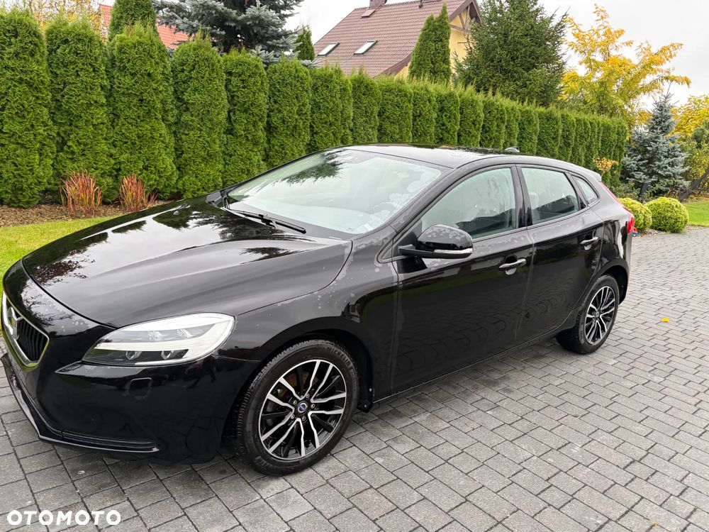 Volvo V40 D2 Summum - 1