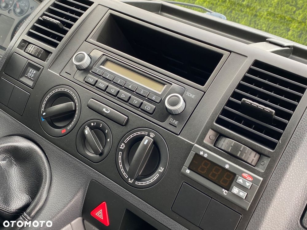 Volkswagen TRANSPORTER - 11