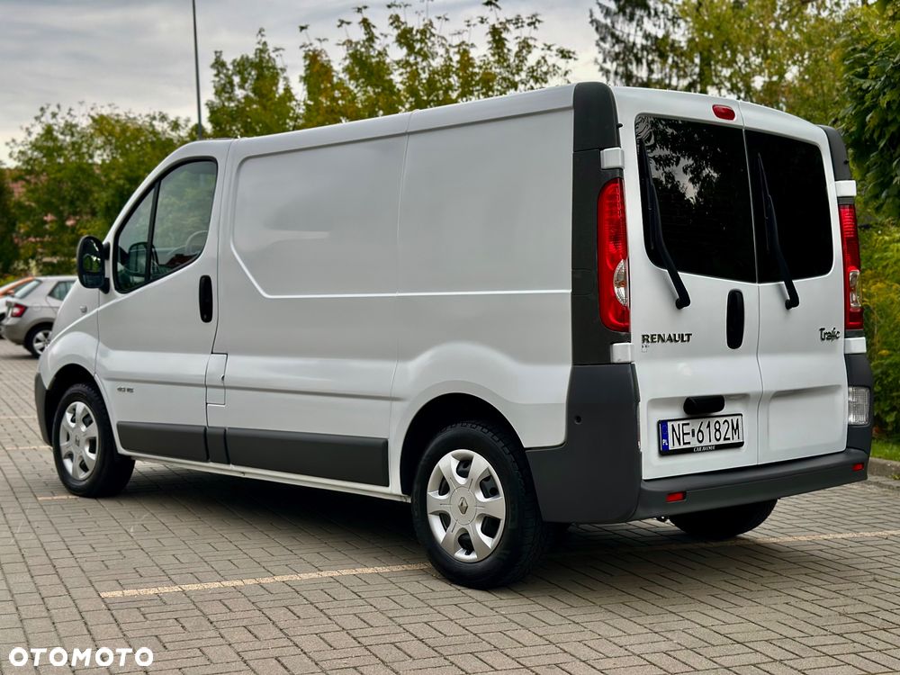 Renault Trafic - 23