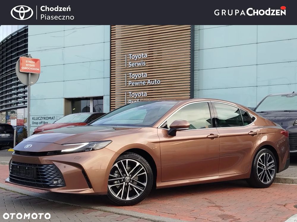 Toyota Camry 2.5 Hybrid Dynamic Force Prestige e-CVT