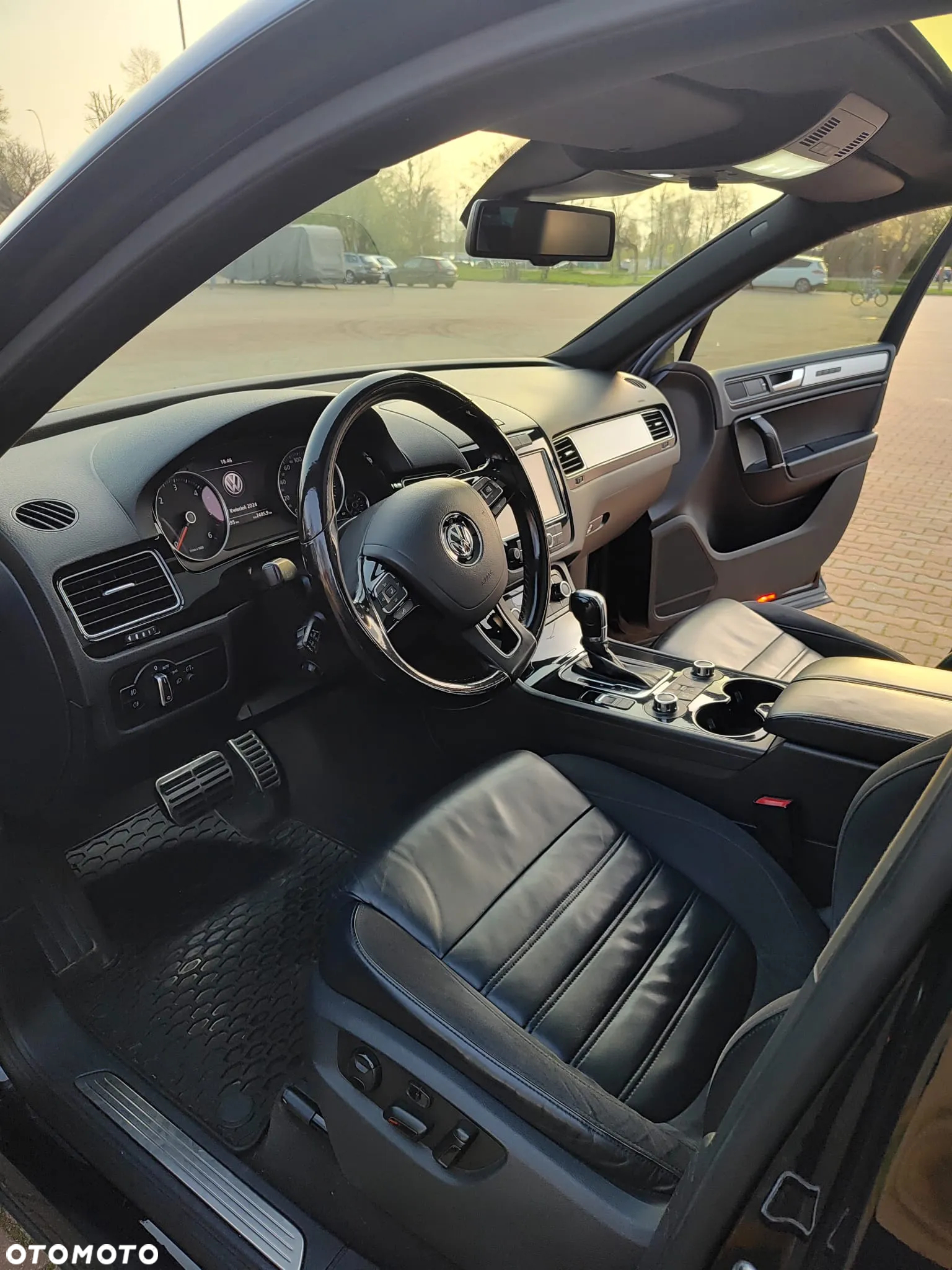 Volkswagen Touareg - 9