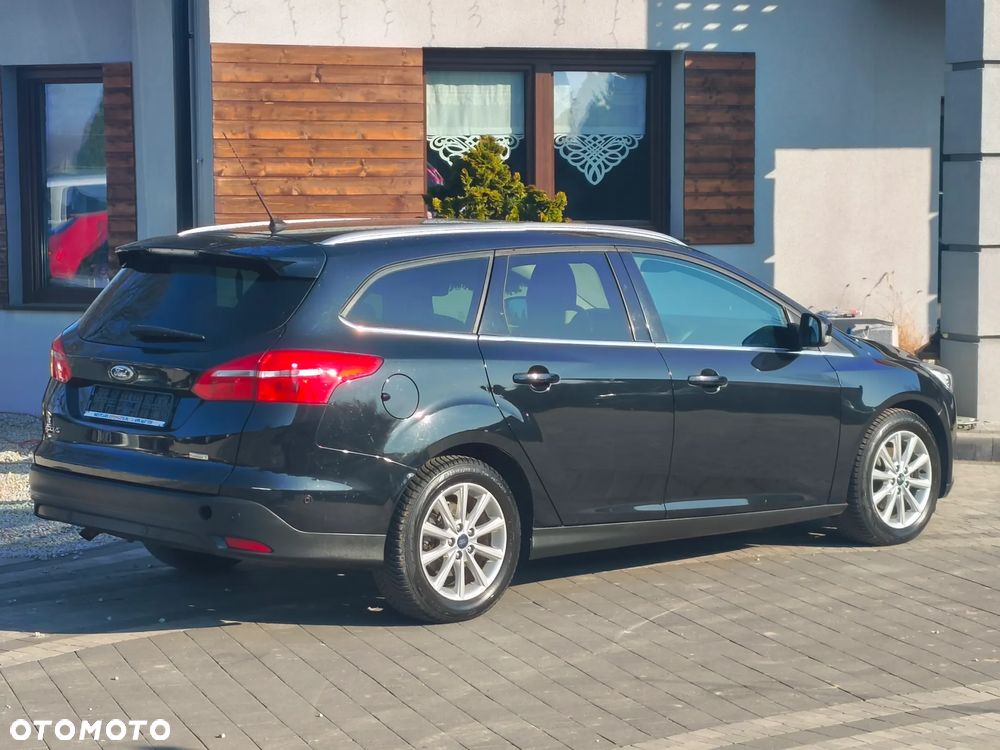 Ford Focus 1.0 EcoBoost STart-Stopp-System TITANIUM - 23