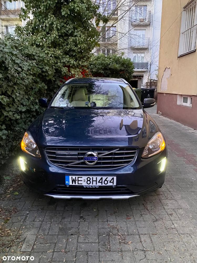 Volvo XC 60 T5 Geartronic Momentum - 4