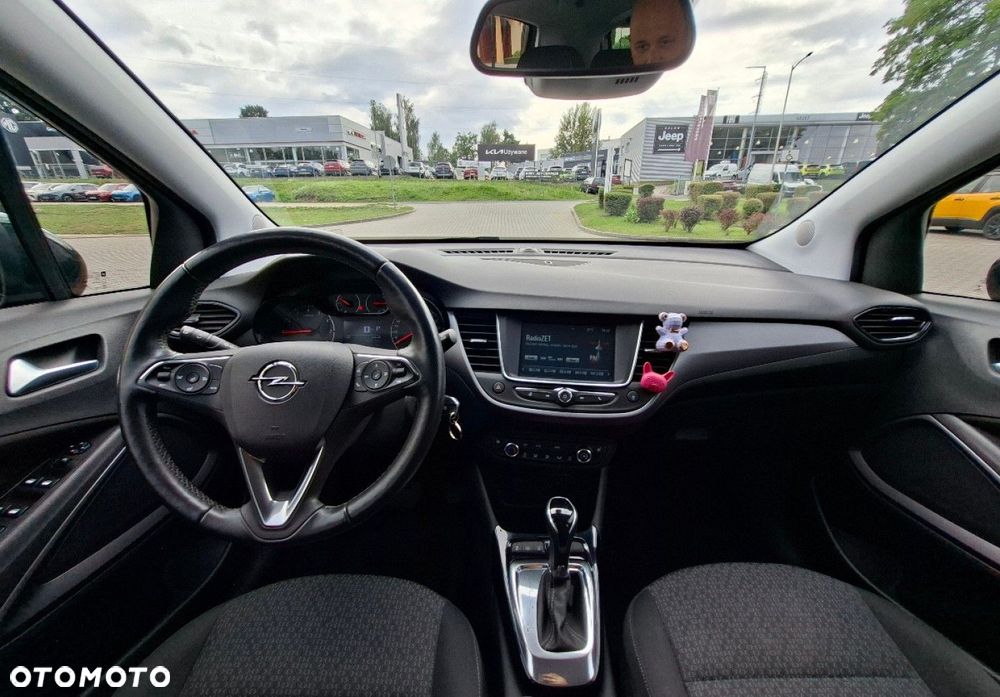 Opel Crossland X - 24