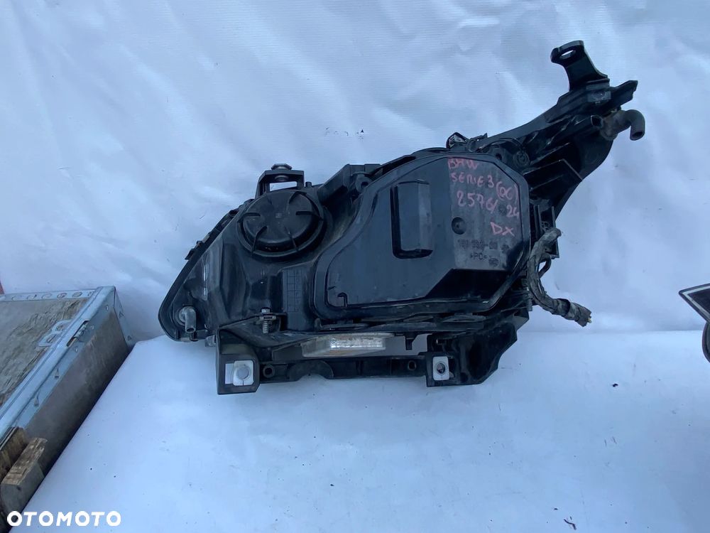 lampy BMW 5 E60 bi xenon D1S komplet EU całe - 11