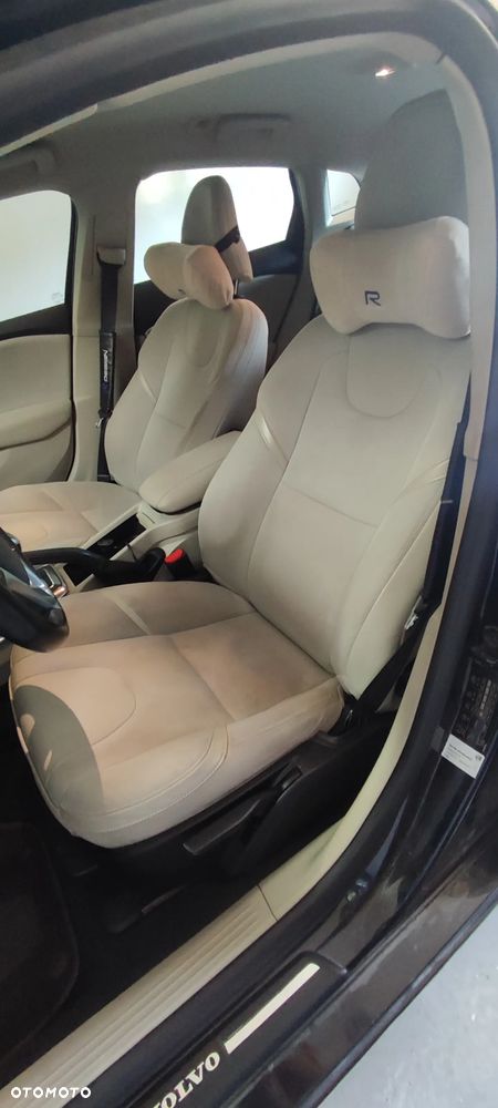 Volvo V40 T3 Summum - 8