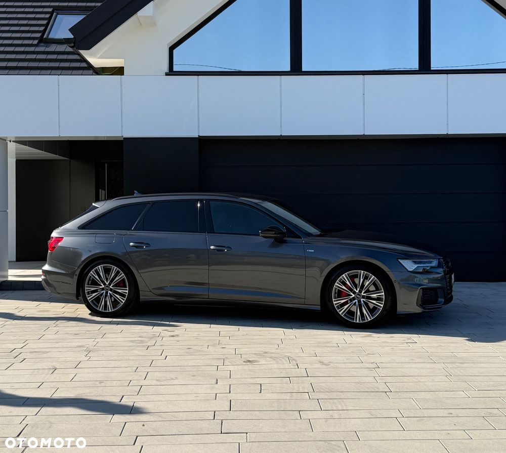 Audi A6 Avant 55 TFSI e quattro S tronic S line - 12