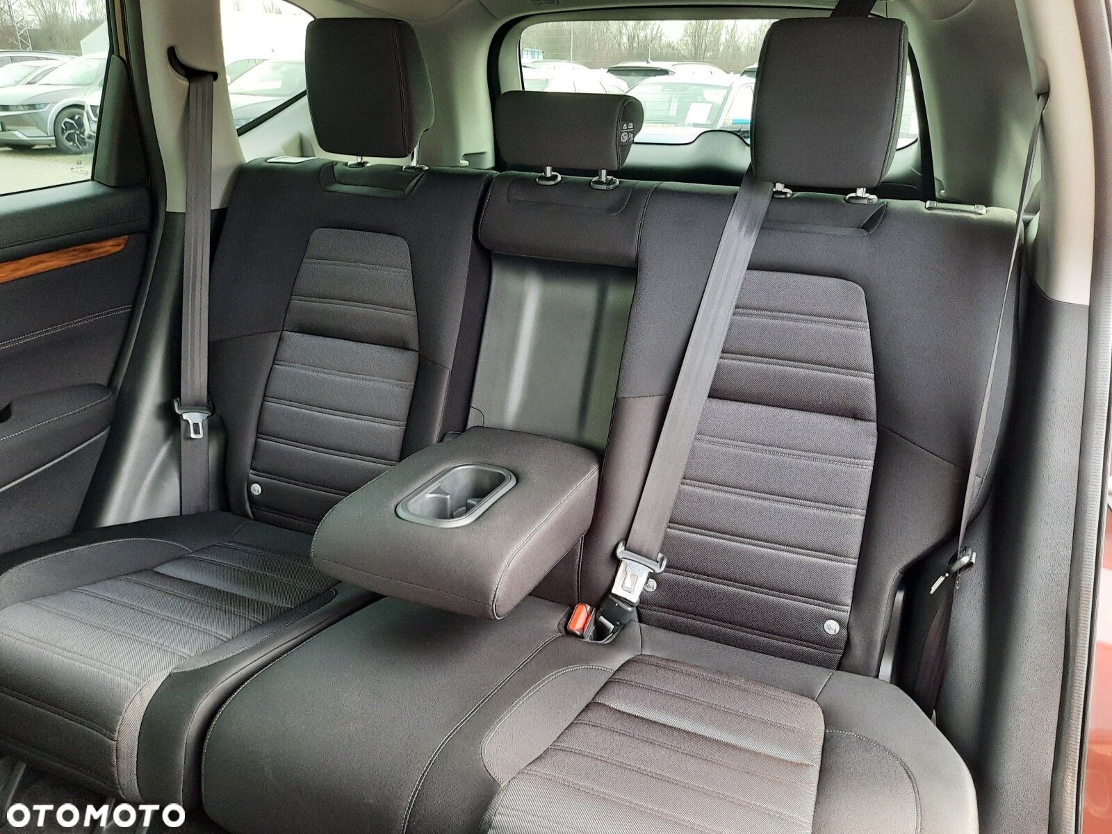 Honda CR-V 1.5 Elegance (Honda Connect+) CVT - 19