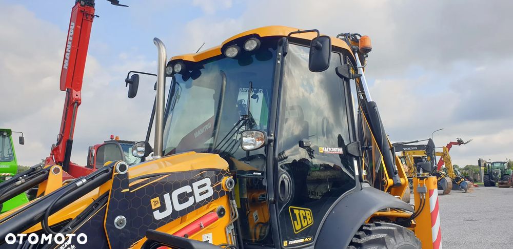 JCB 4CX eco STAN IDEALNY!! TYLKO 4646MTG/ rok 2011 /TORQUELOCK/DŻOJSTIKI/POWERSLIDE - 19