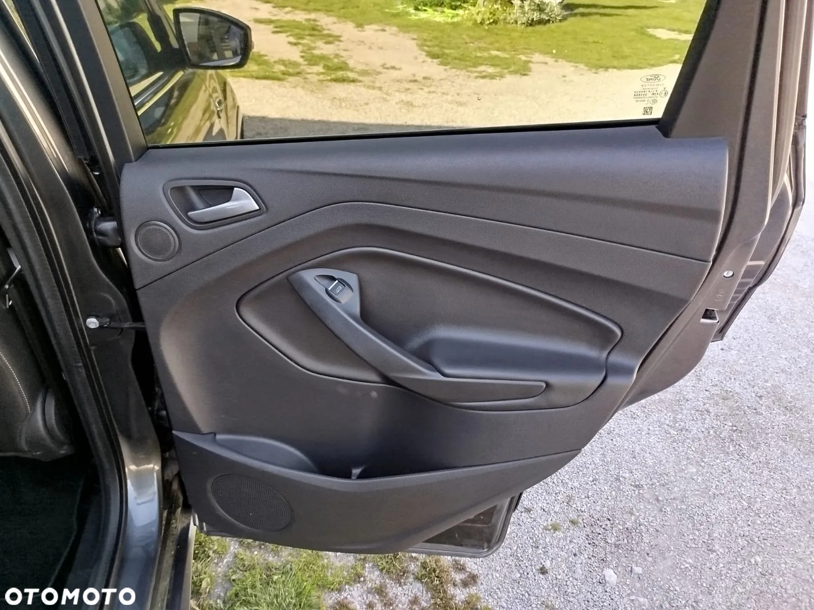 Ford Kuga 2.0 TDCi 4x4 Individual - 37