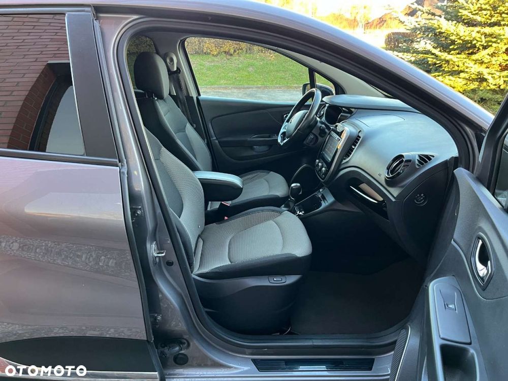 Renault Captur 1.5 dCi Limited EDC - 22