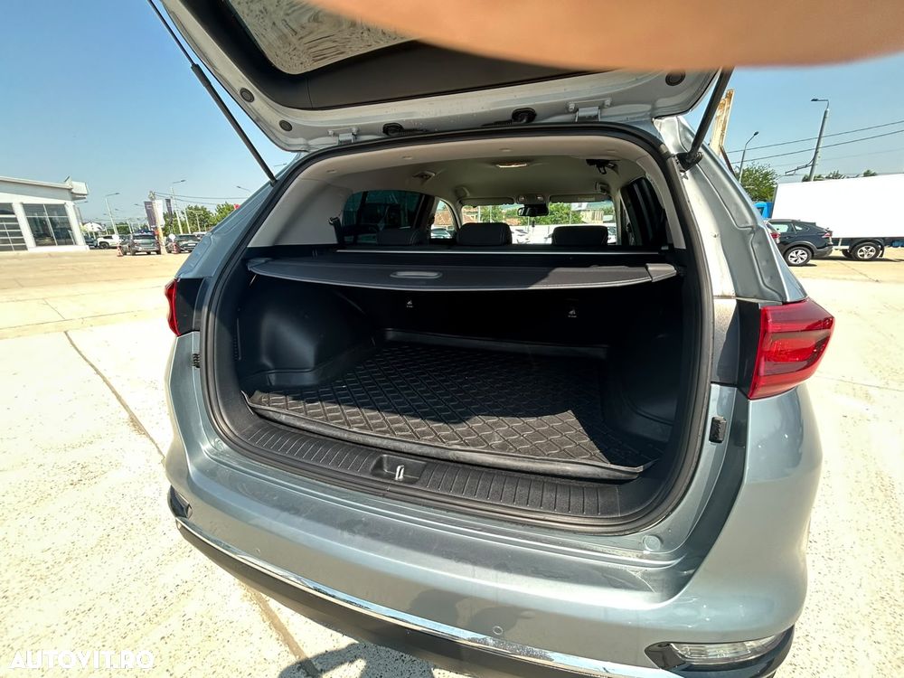 Kia Sportage 1.6 T-GDI 7DCT 4x2 Style - 13