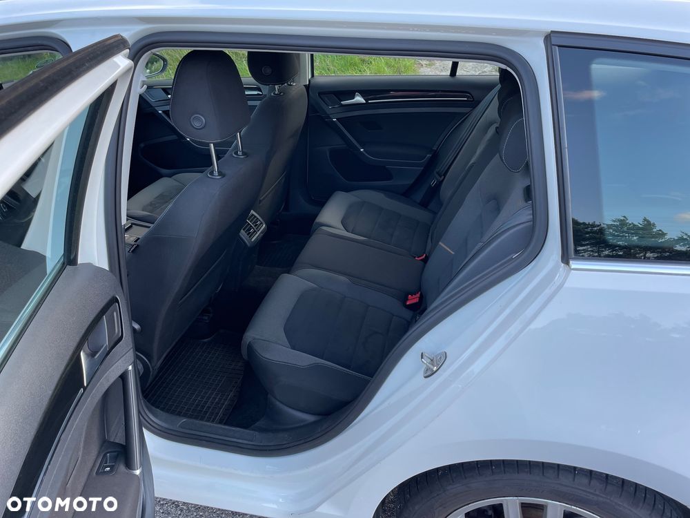 Volkswagen Golf 1.4 TSI BMT Highline - 7