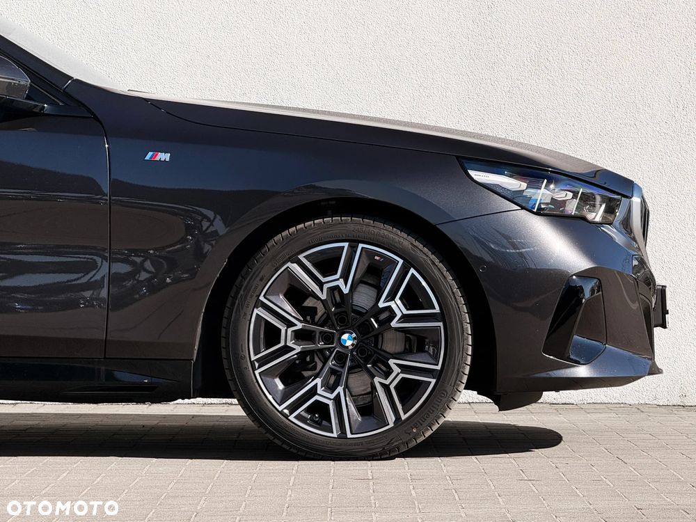 BMW Seria 5 520d - 12