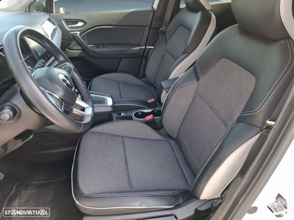 Renault Captur 1.6 E-Tech Intens - 11