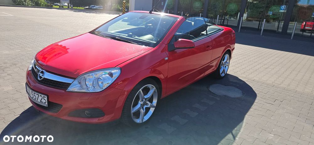 Opel Astra GTC 1.9 CDTI Cosmo - 17