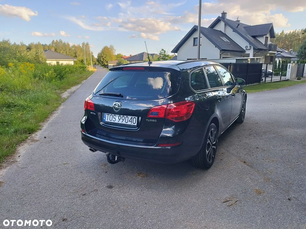 Opel Astra 1.4 T Edition 150 - 8