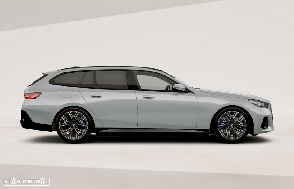 BMW 530 e Pack Desportivo M Pro - 3