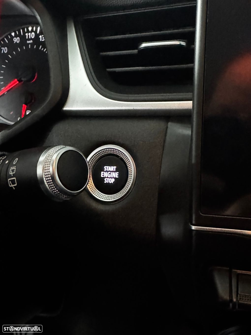 Renault Captur 1.0 TCe Exclusive Bi-Fuel - 24