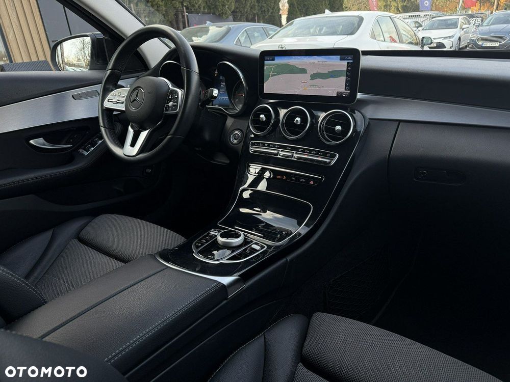 Mercedes-Benz Klasa C - 16