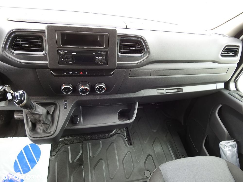 Renault MASTER PLANDEKA 10 PALET WEBASTO TEMPOMAT KLIMATYZACJA LEDY PNEUMATYKA  165KM - 31