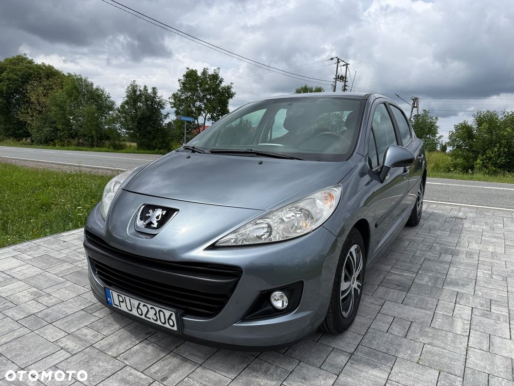 Peugeot 207 1.4 HDi Presence Euro5 - 21