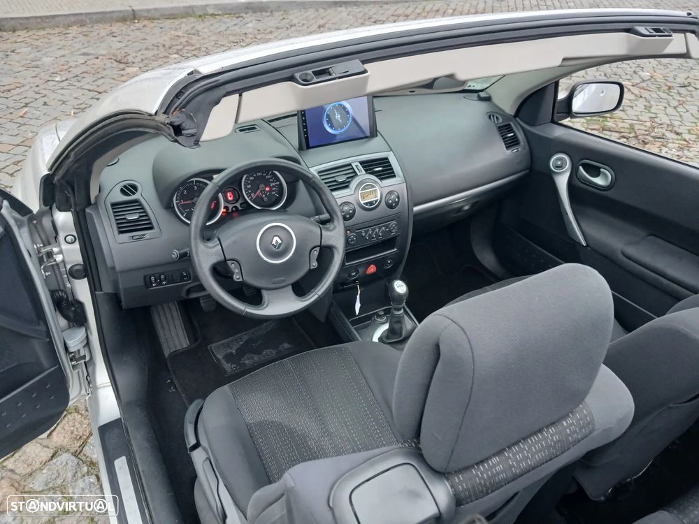 Renault Mégane CC 1.5 dCi Extreme - 24