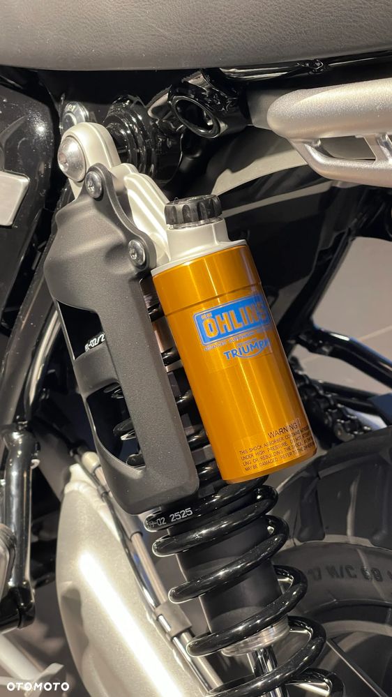 Triumph Scrambler - 10