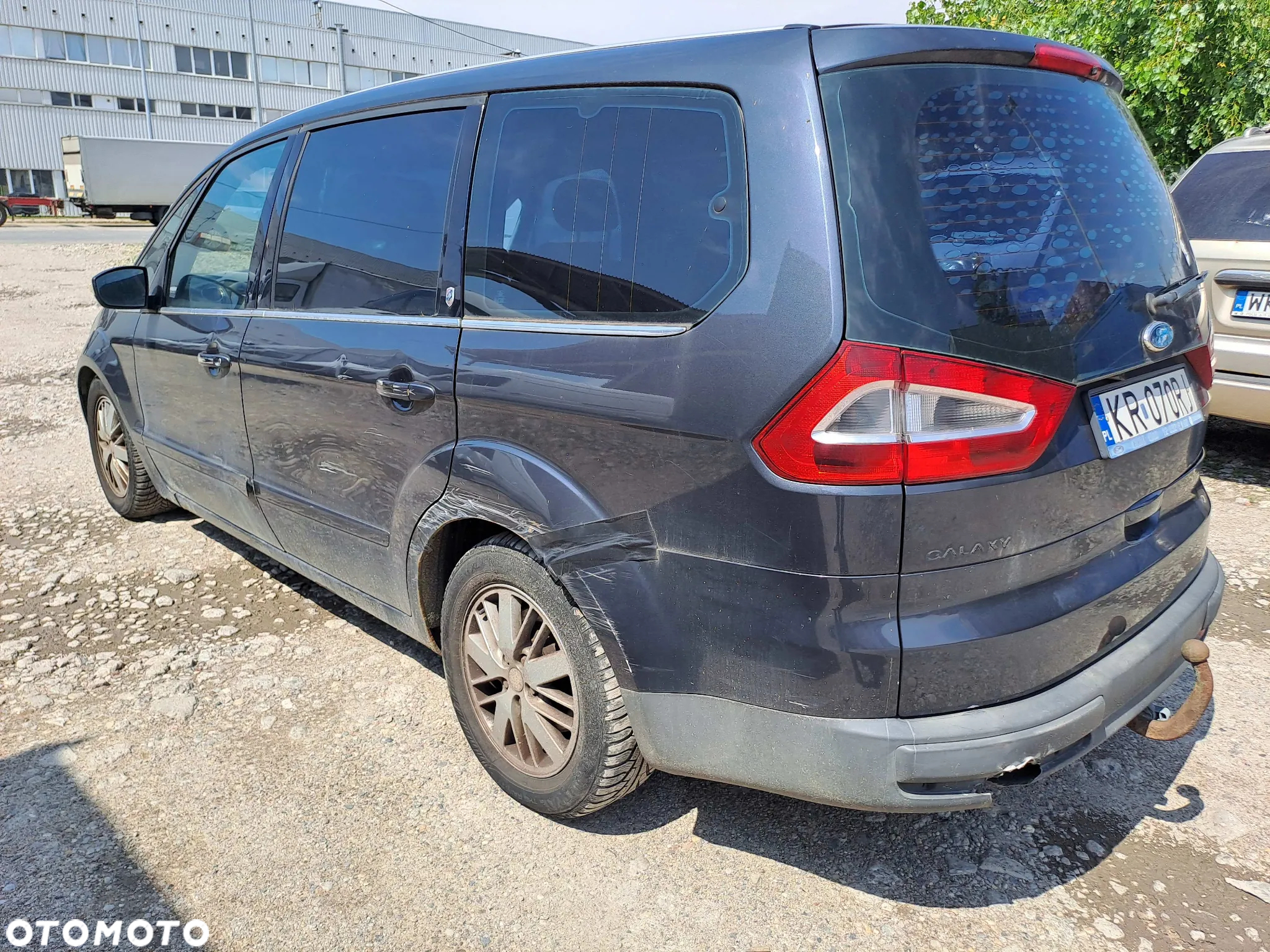 Ford Galaxy 2.0 Ambiente - 4