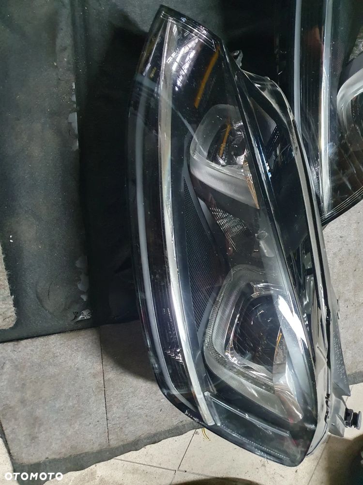 VOLKSWAGEN GOLF 7 2014 LAMPY PRZÓD 5G1941034 5G1941033 - 2