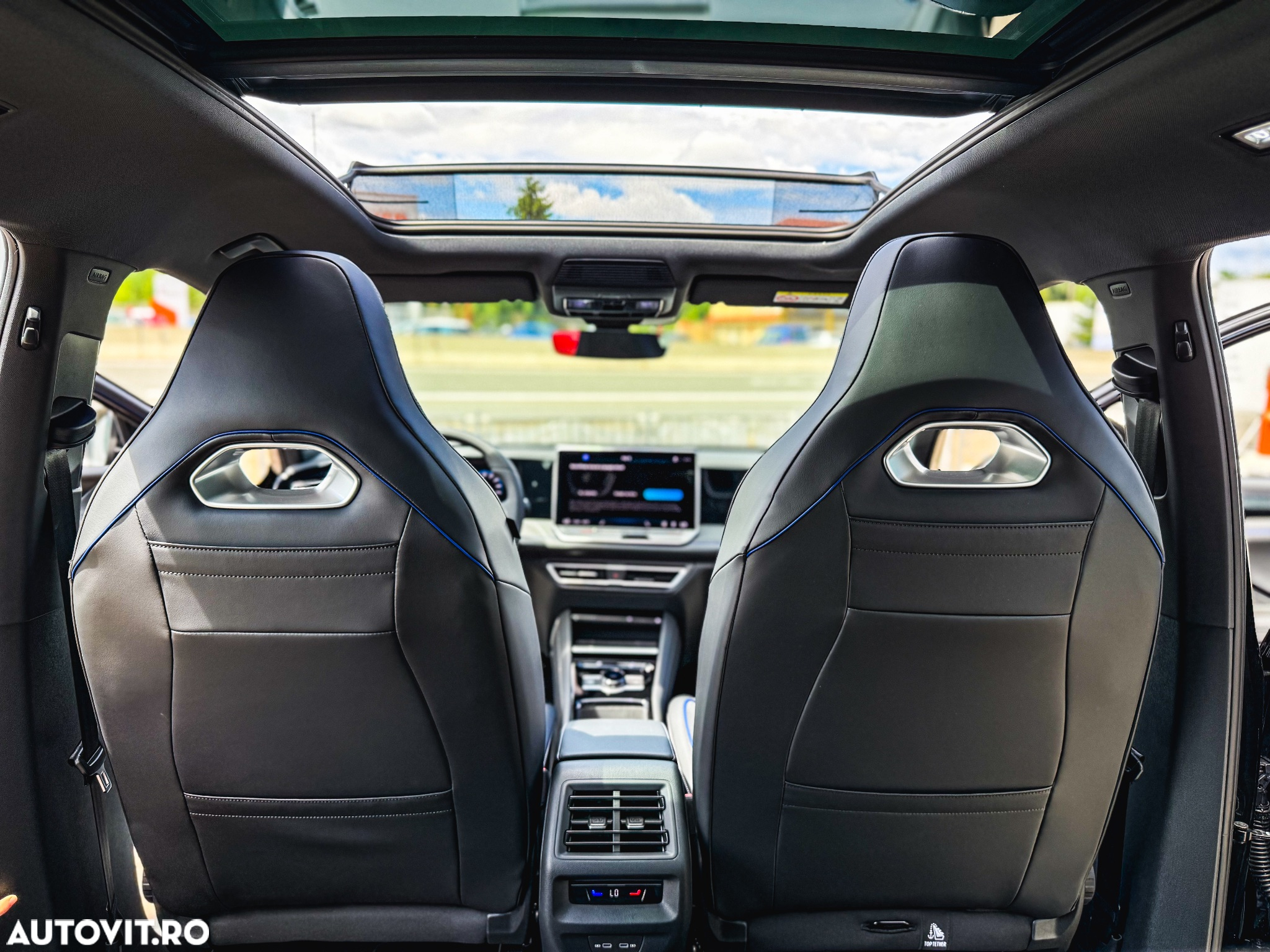 Volkswagen Tiguan 2.0 TDI DSG 4Motion R-Line - 27