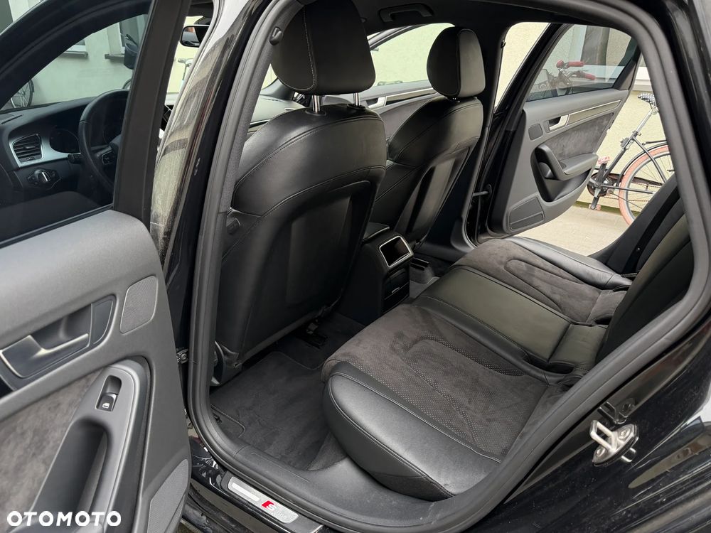 Audi A4 Limousine 2.0 TDI DPF S line Sportpaket (plus) - 35