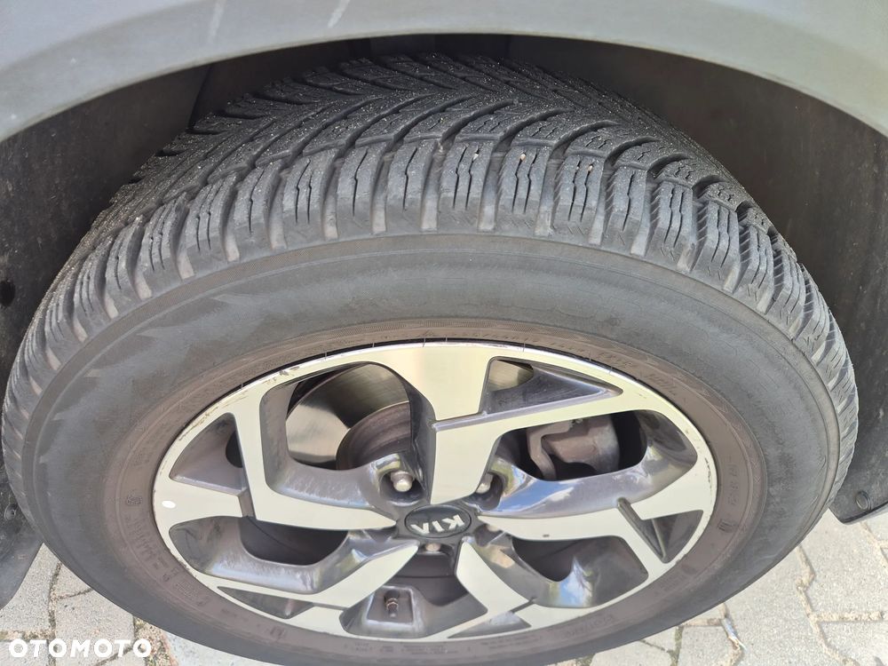 Kia Sportage 1.6 T-GDI Business Line 2WD - 4