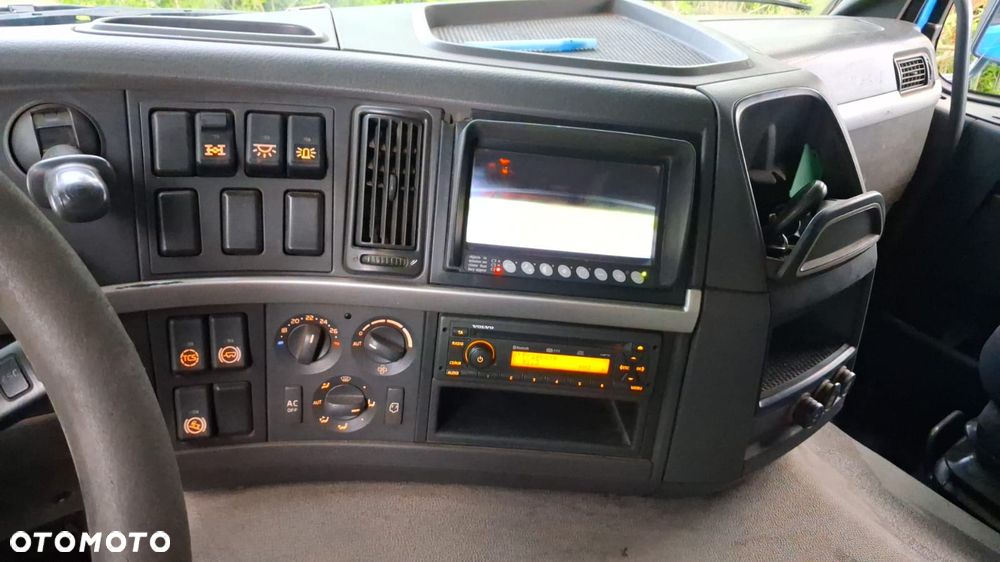 Volvo FMX - 22