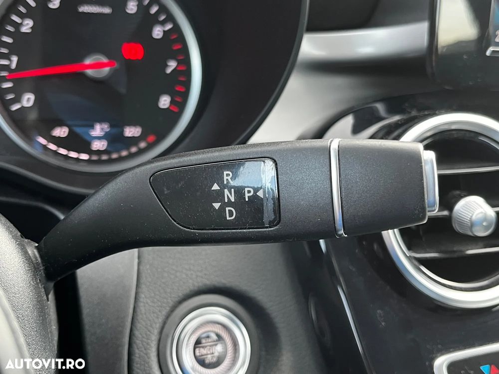 Mercedes-Benz C - 18