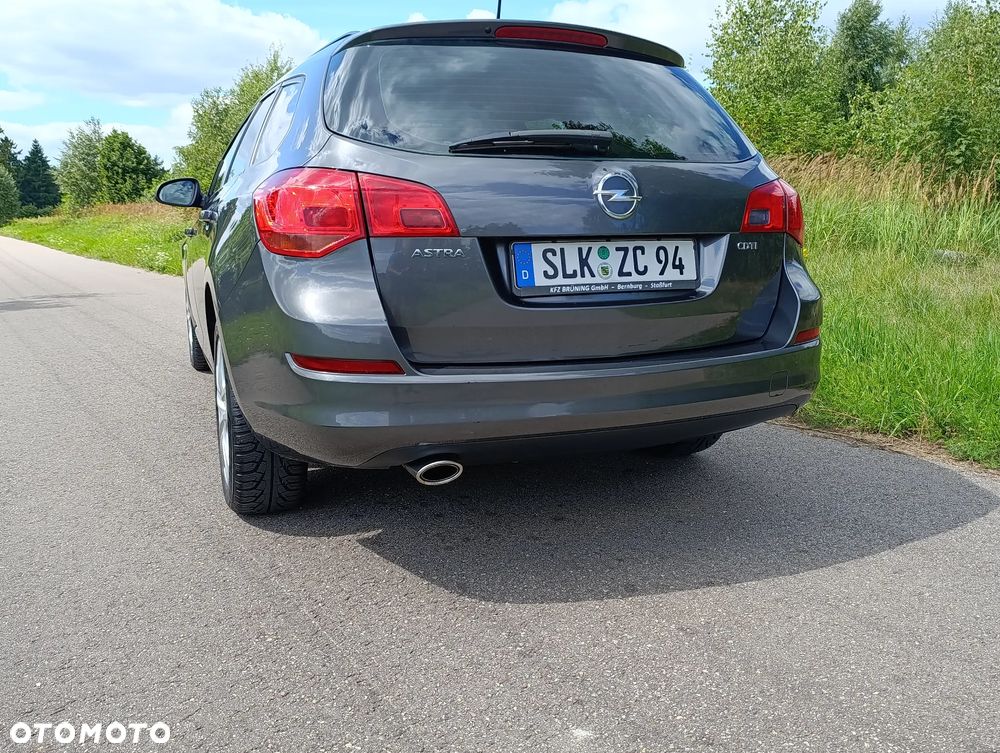 Opel Astra 2.0 CDTI DPF Sport - 24