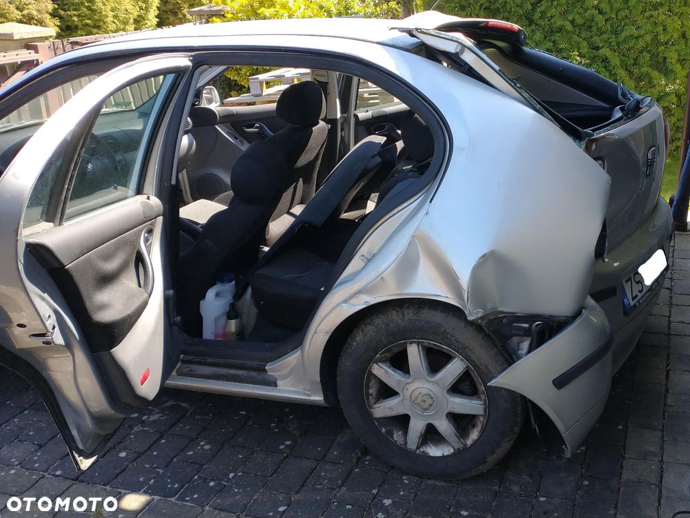 Seat Leon 1.6 Stella - 4