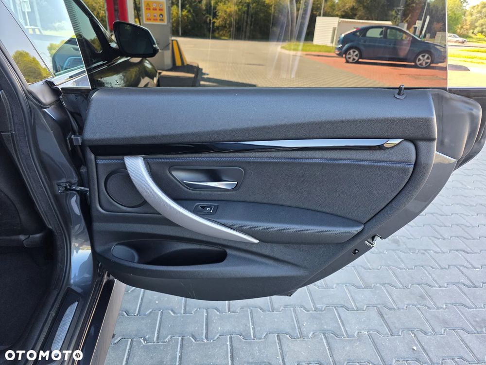 BMW 3GT 320i xDrive M Sport - 19