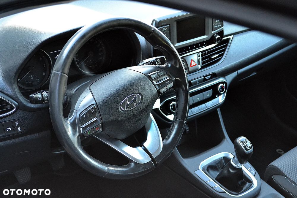 Hyundai i30 1.4 Comfort - 8