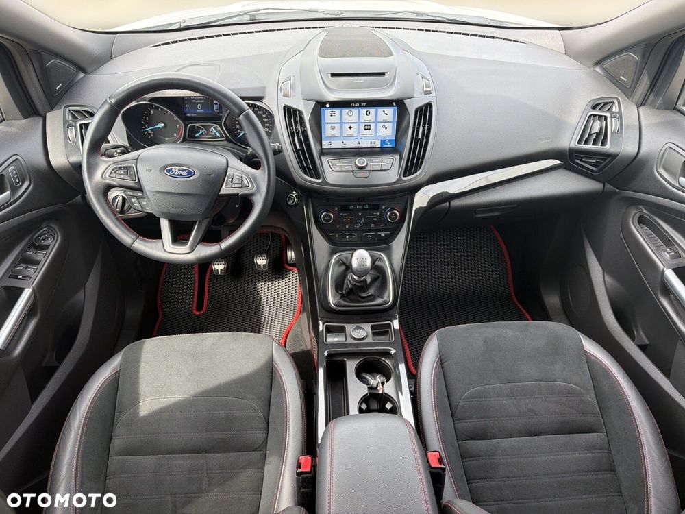 Ford Kuga - 16