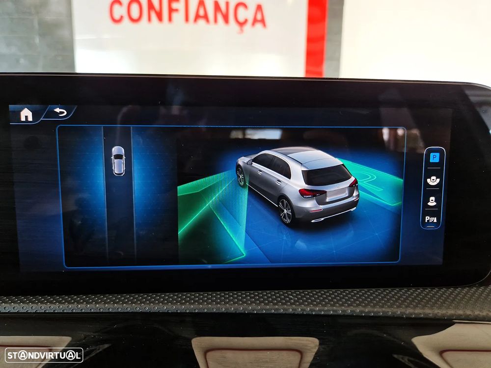 Mercedes-Benz A 200 AMG Line Aut. - 34