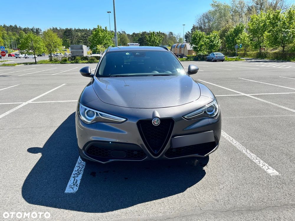 Alfa Romeo Stelvio 2.0 Turbo Veloce Q4 - 10