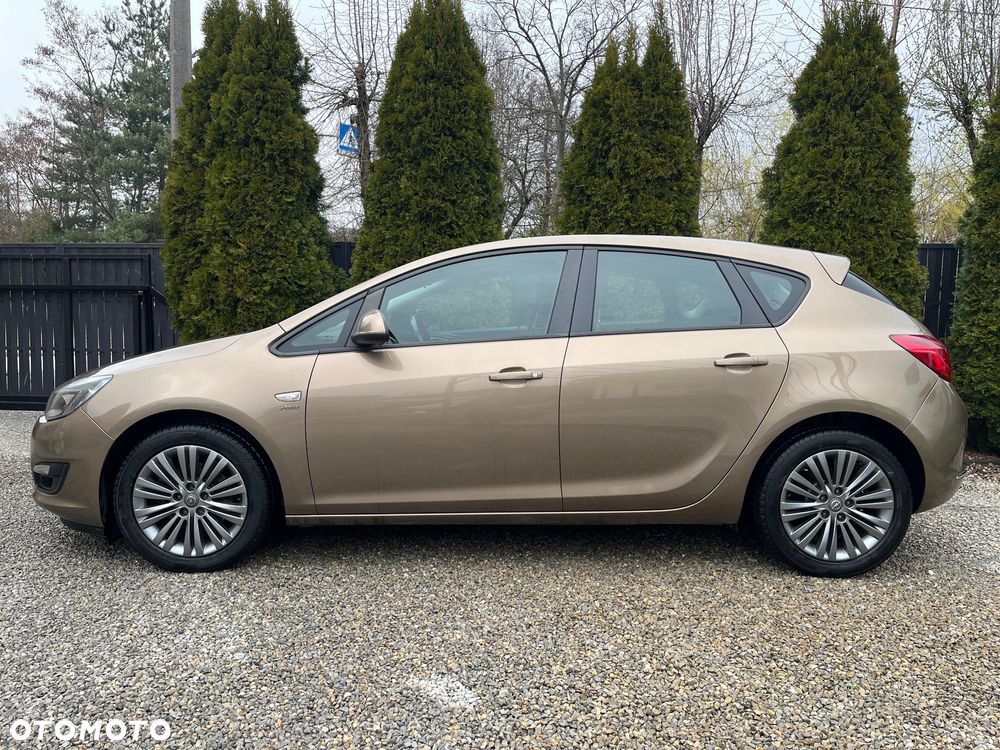 Opel Astra 1.7 CDTI DPF Active - 9